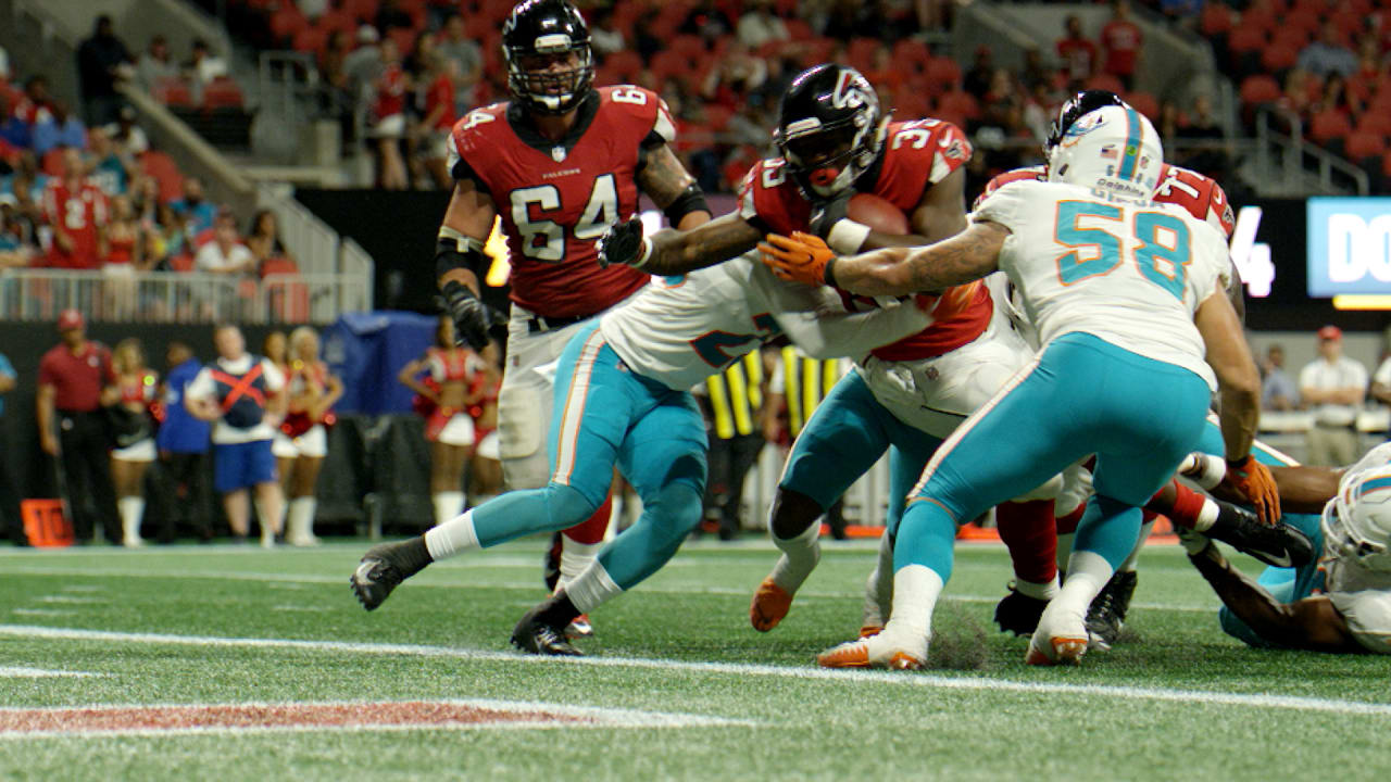 Williams scores touchdown