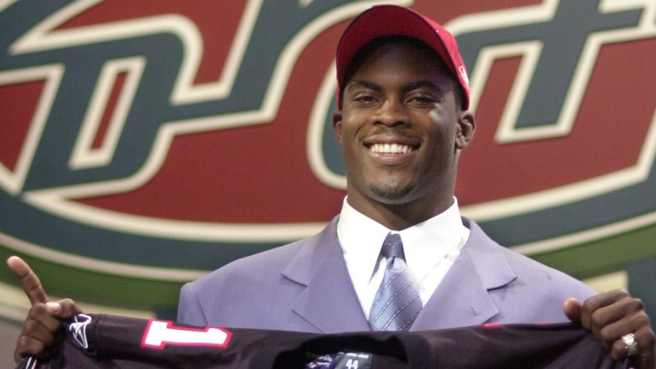 Bijan Robinson Received Blessing from Michael Vick to Claim