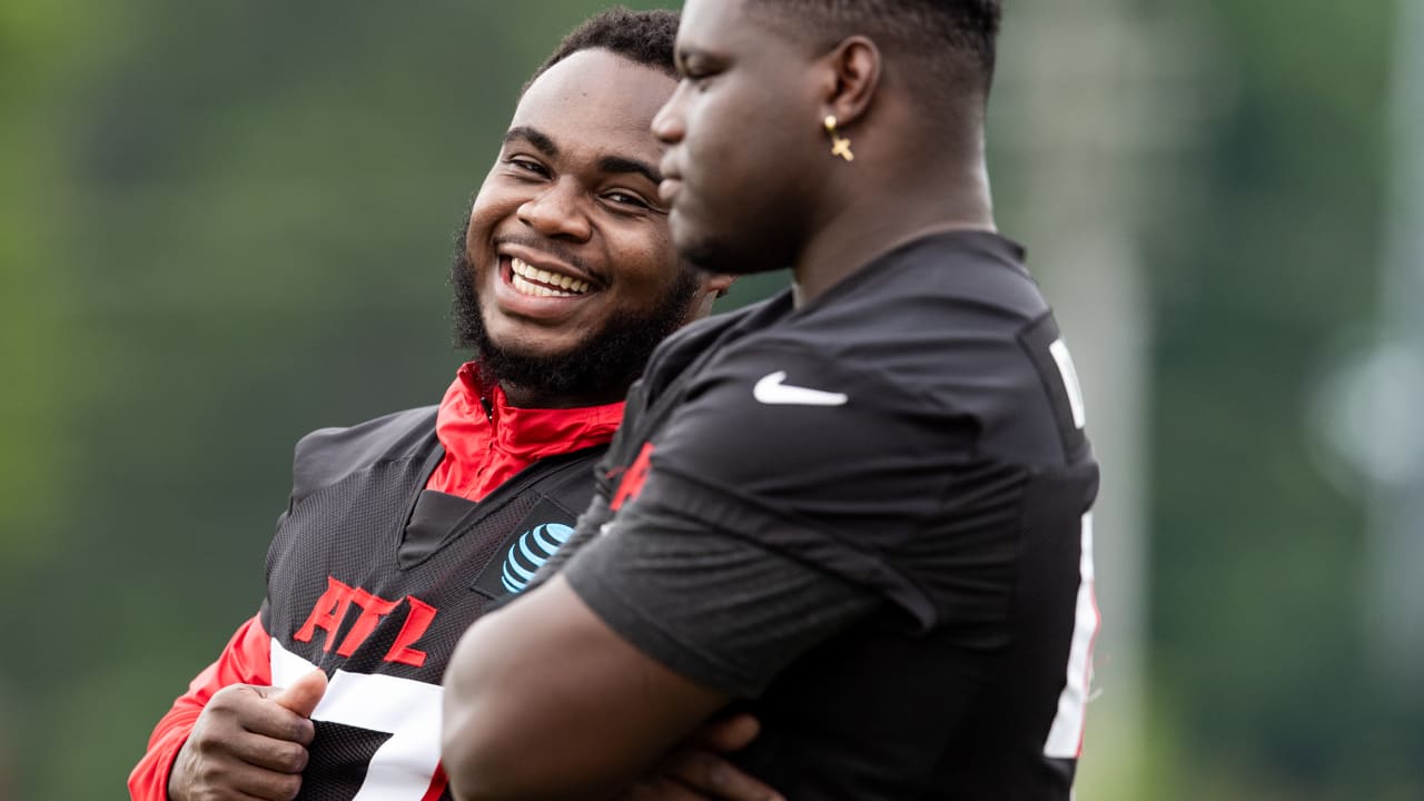 Grady Jarrett Praises Atlanta Falcons LB Foye Oluokun: NFL, 'Take Notice!'  - Sports Illustrated Atlanta Falcons News, Analysis and More