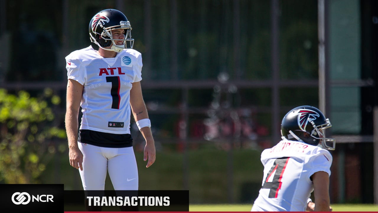 Broncos sign kicker Elliott Fry