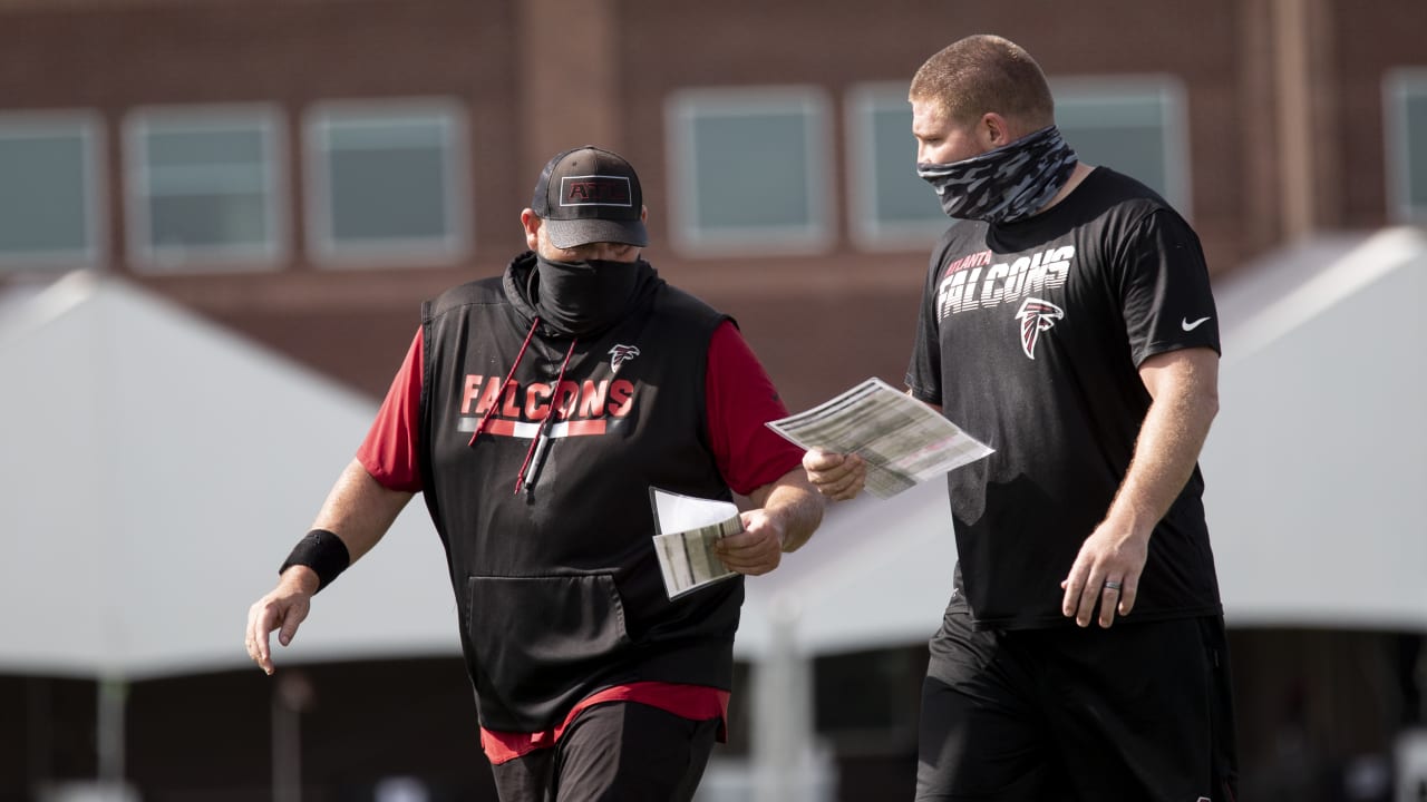 John Simpson Mic'd Up at Training Camp: 'That Boy Is Slippery', Raiders