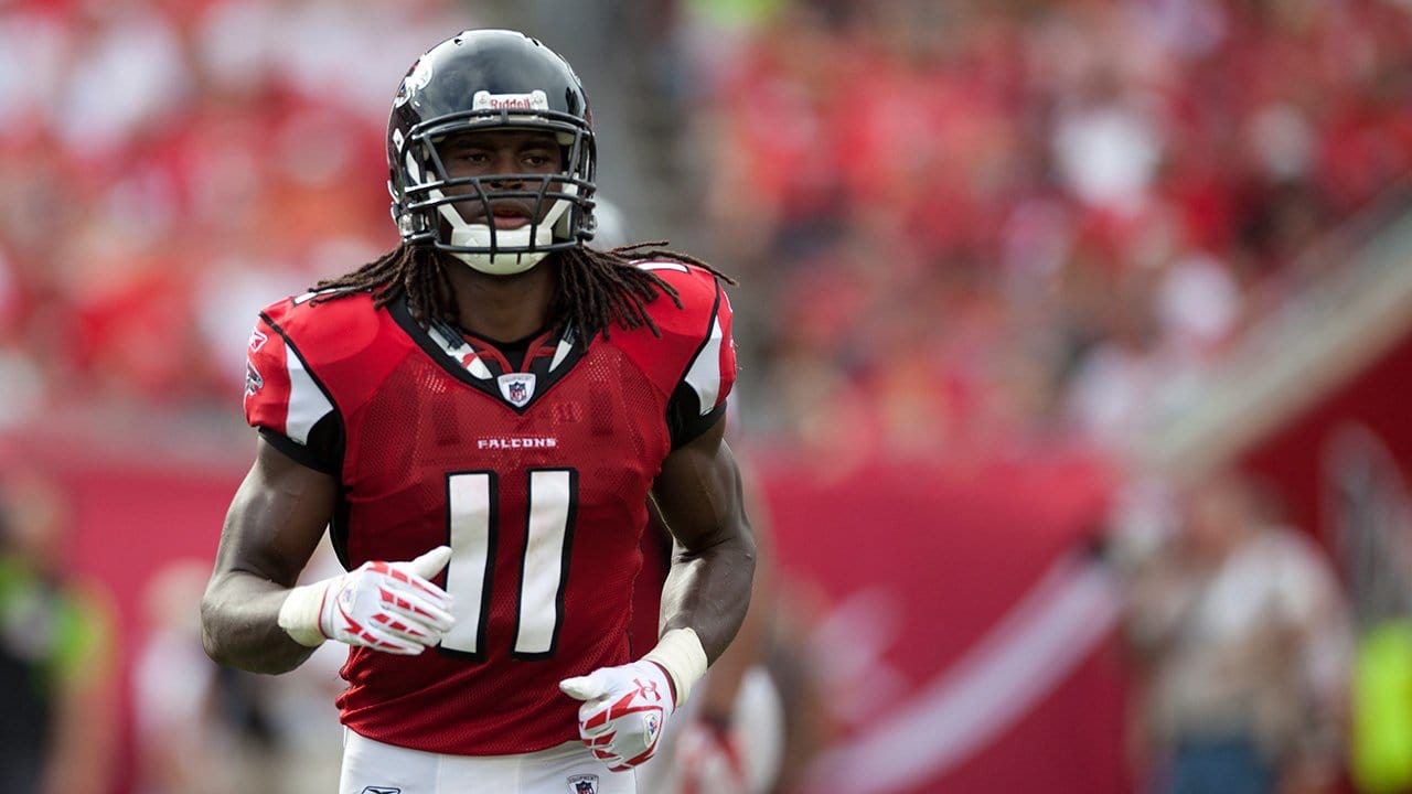 NFL - First look at Julio Jones in the Falcons' new unis 