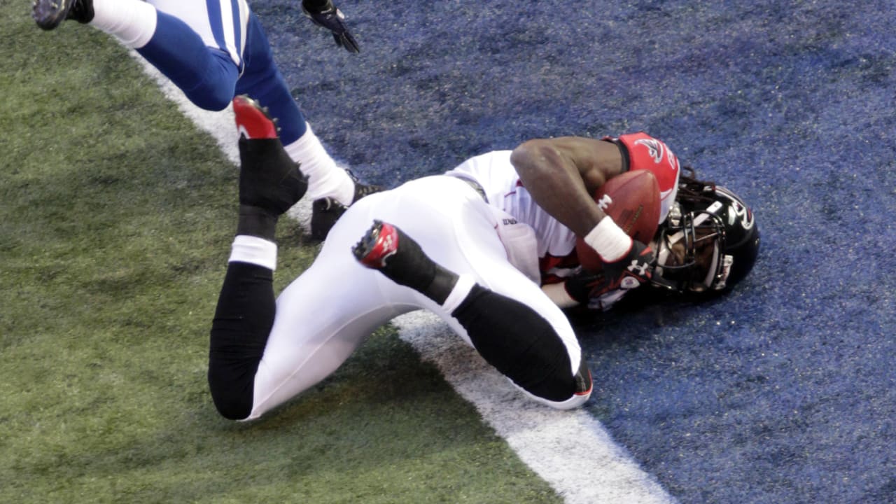 Former NFL referee weighs in on controversial Julio Jones touchdown