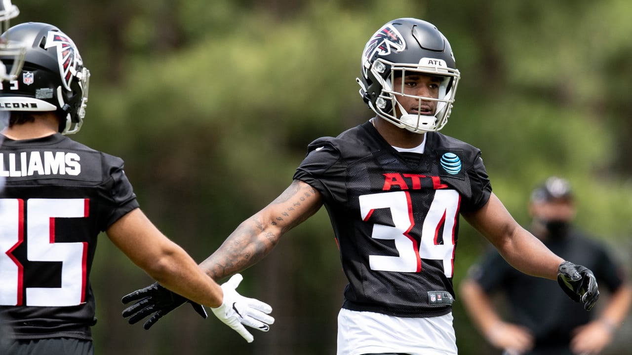 Five observations from Day 1 of Falcons’ rookie minicamp