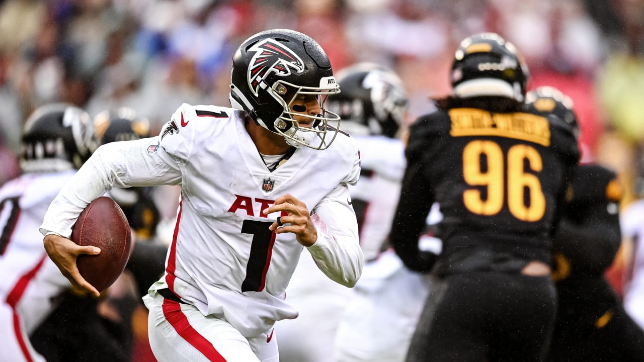 Falcons release quarterback Marcus Mariota