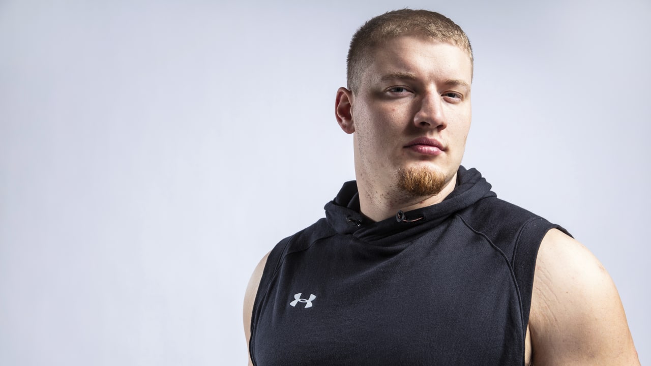 Kaleb McGary: Washington And Combine