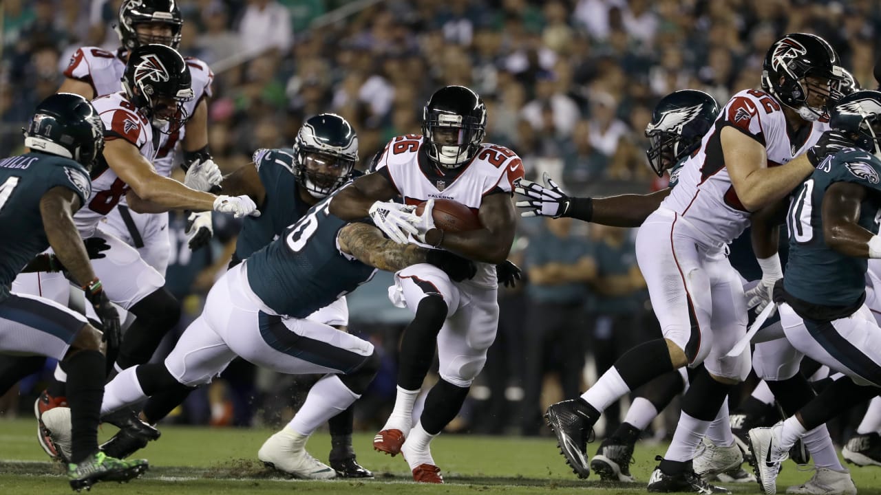 Atlanta Falcons vs Philadelphia Eagles: NFL live scores, blog