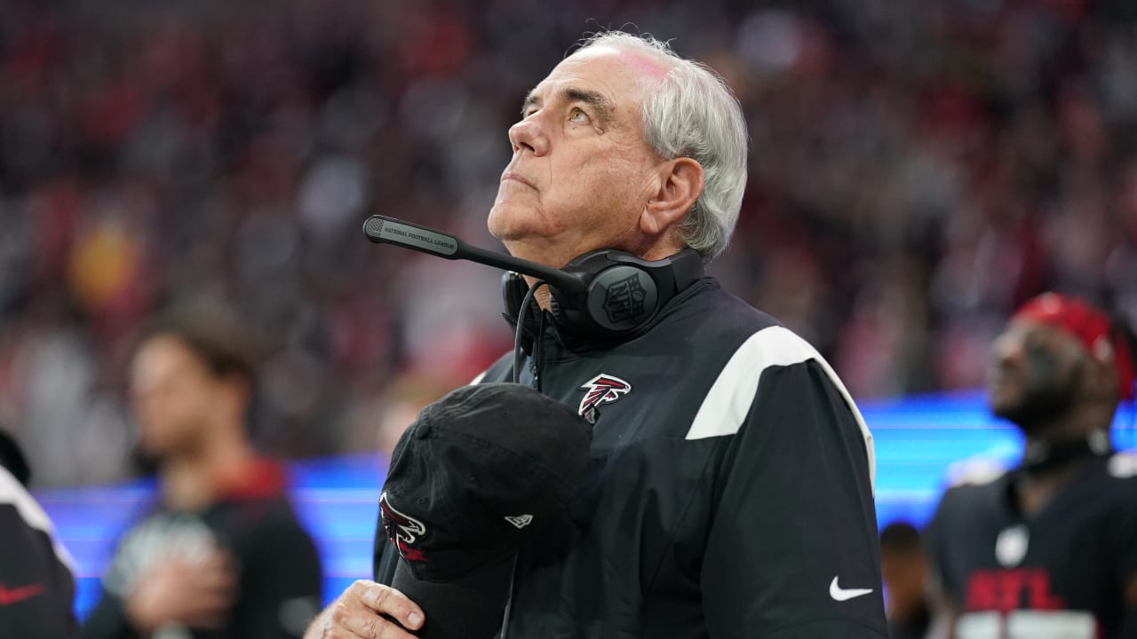 Falcons defensive coordinator Pees, 73, announces retirement