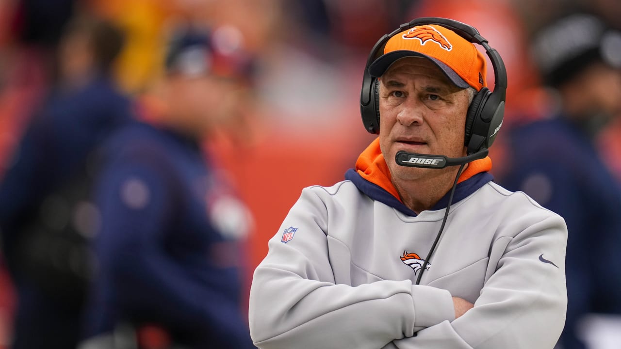 Longtime Ravens assistant named Broncos interim head coach