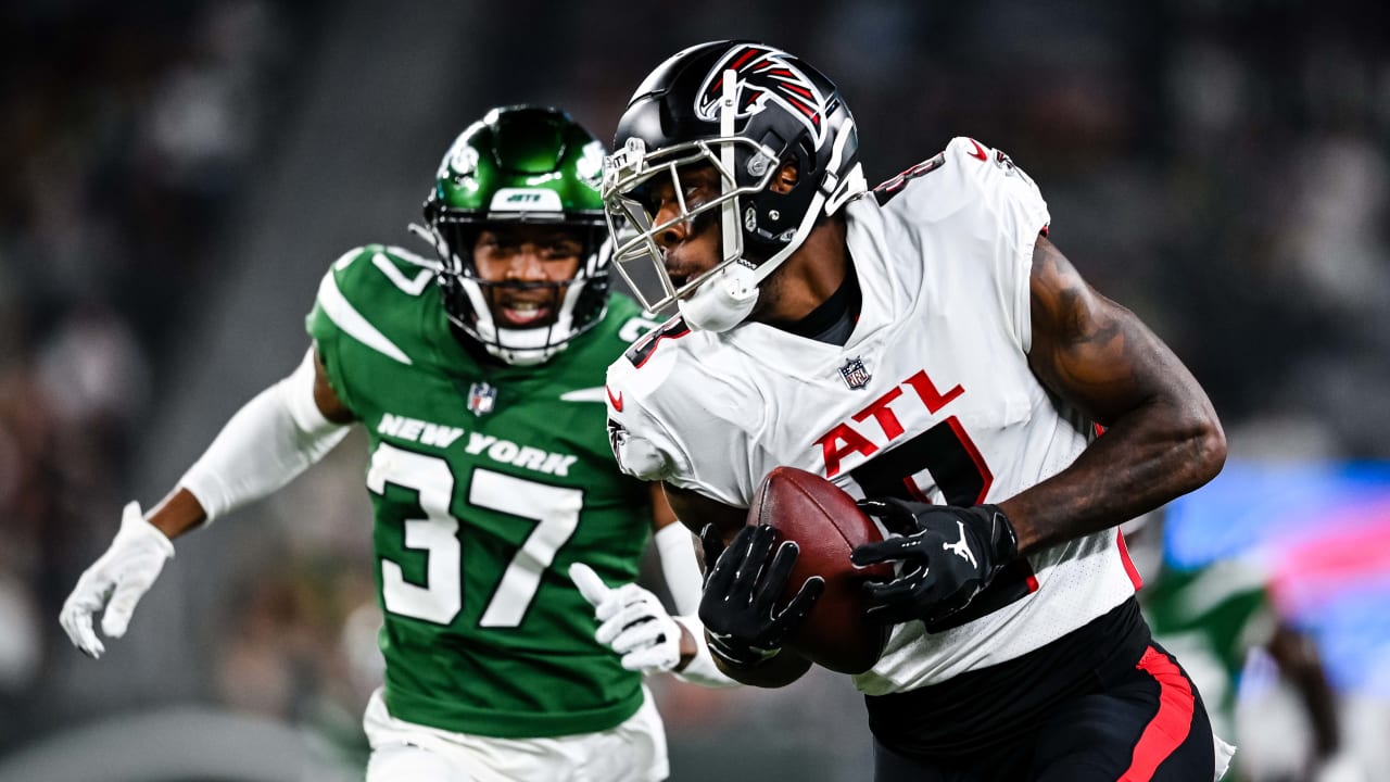 Pitts' breakout game the difference in victory over Jets