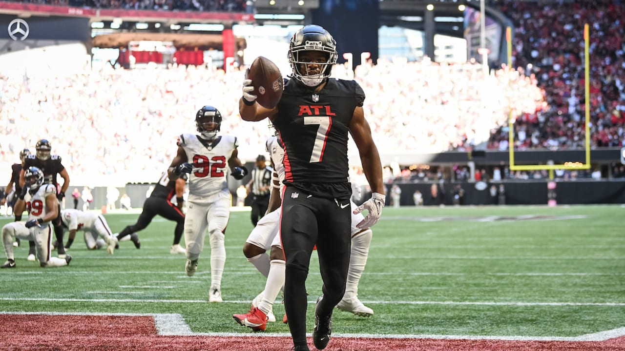 Desmond Ridder speaks to media following the Atlanta Falcons vs  Jacksonville Jaguars matchup at Wembley Stadium