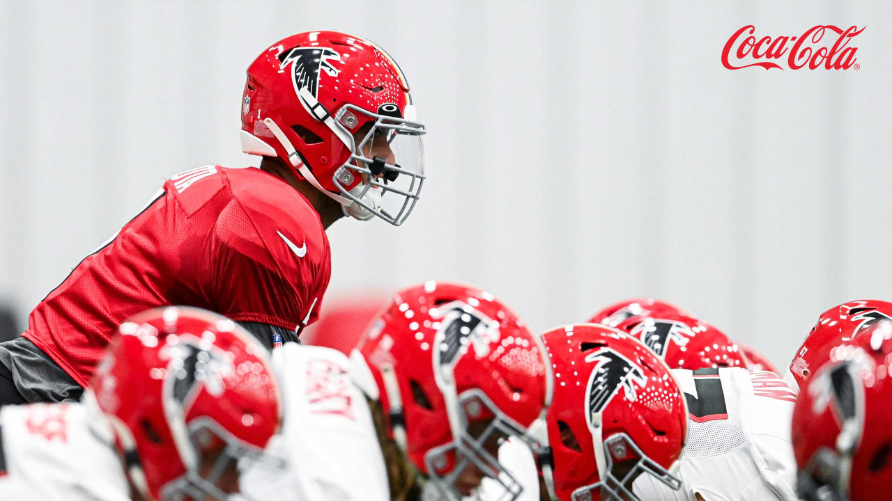 Falcons honoring past, looking to future while wearing iconic red helmets