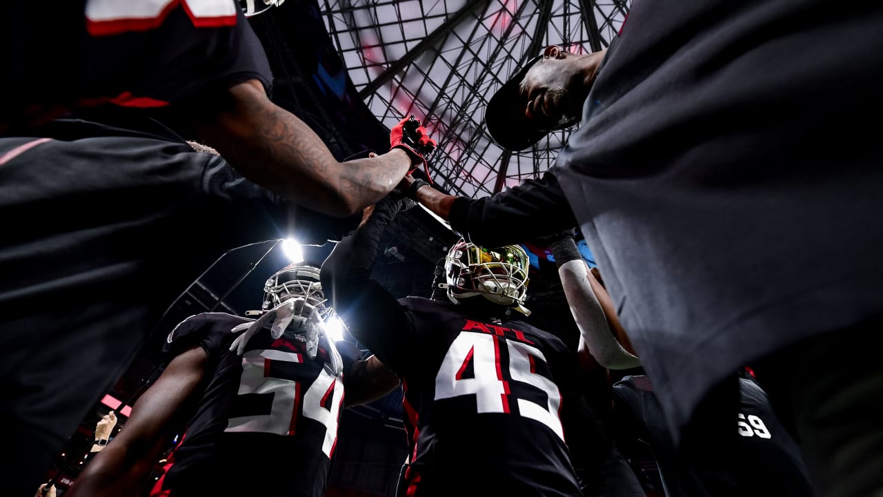 Jaguars honor service members during game against Falcons