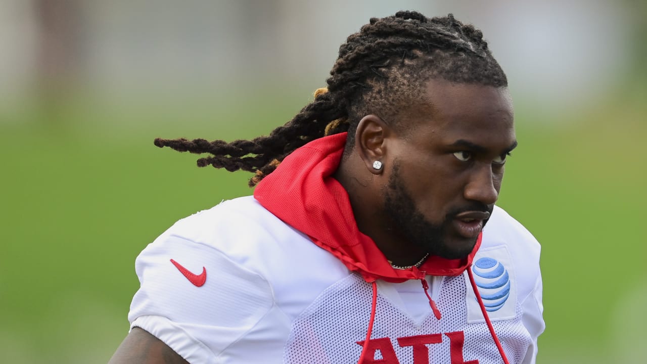 Cordarrelle Patterson Re-Signs With Falcons: Fantasy Football Takeaways &  Implications (2022)