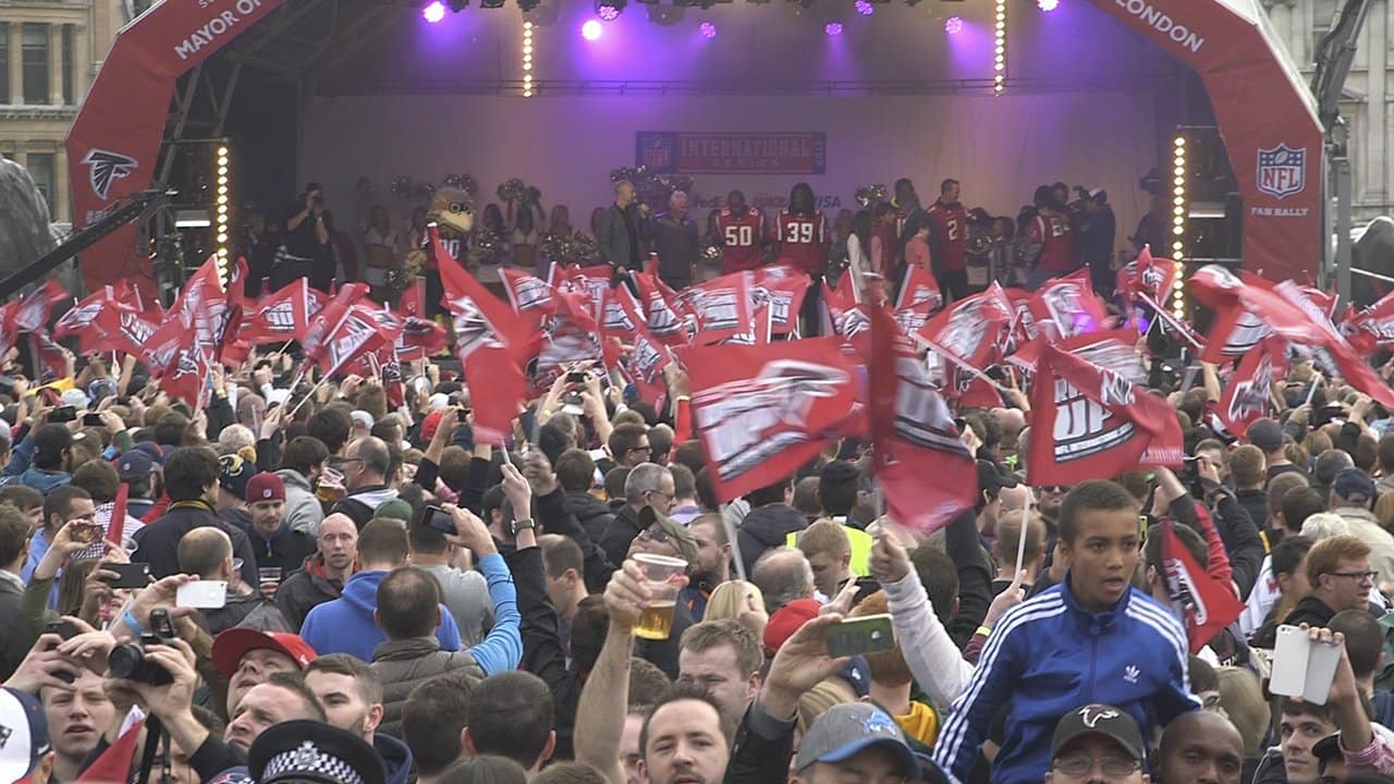 London Fans Happy to See Falcons at Rally