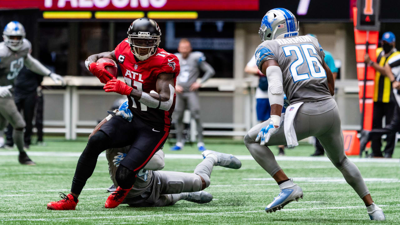 Photos: Panthers at Falcons pregame