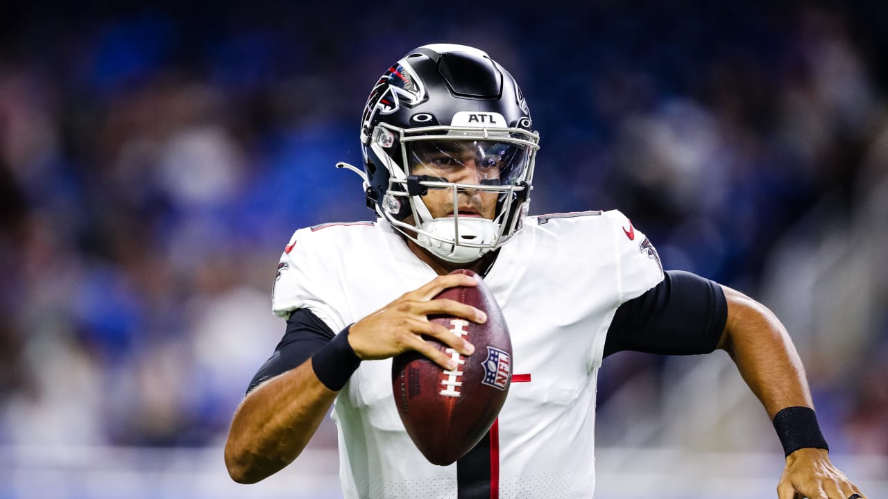 Marcus Mariota shows his wheels scoring TD in Falcons preseason opener