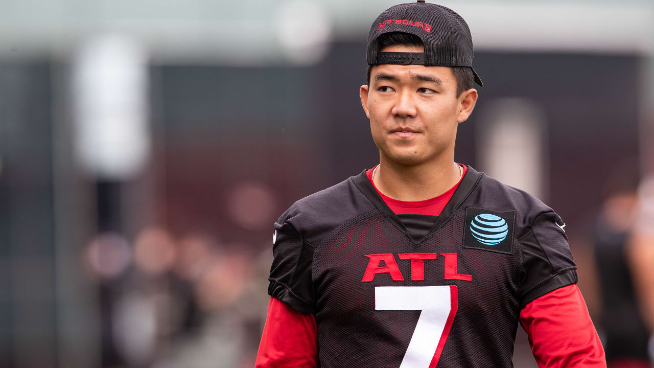 Falcons re-sign kicker Younghoe Koo, punter Ryan Allen for 2020 - The  Falcoholic