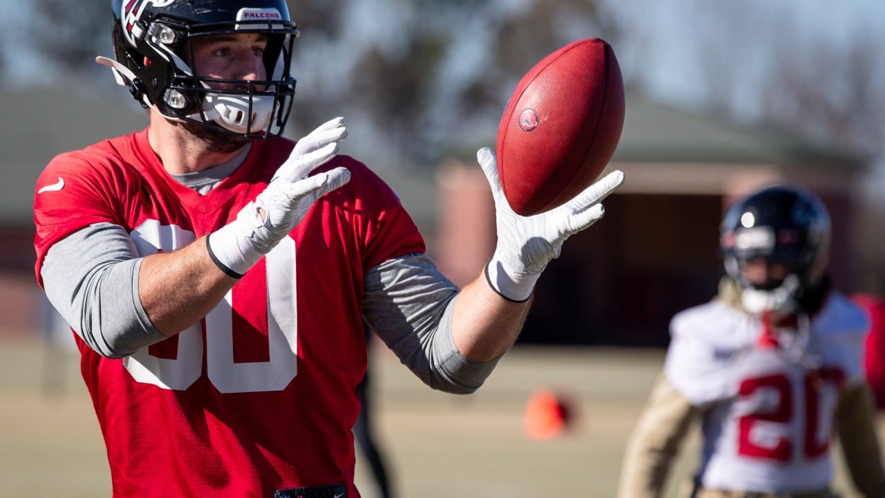 Wide receivers, tight ends prepare for Jacksonville Falcons at Work