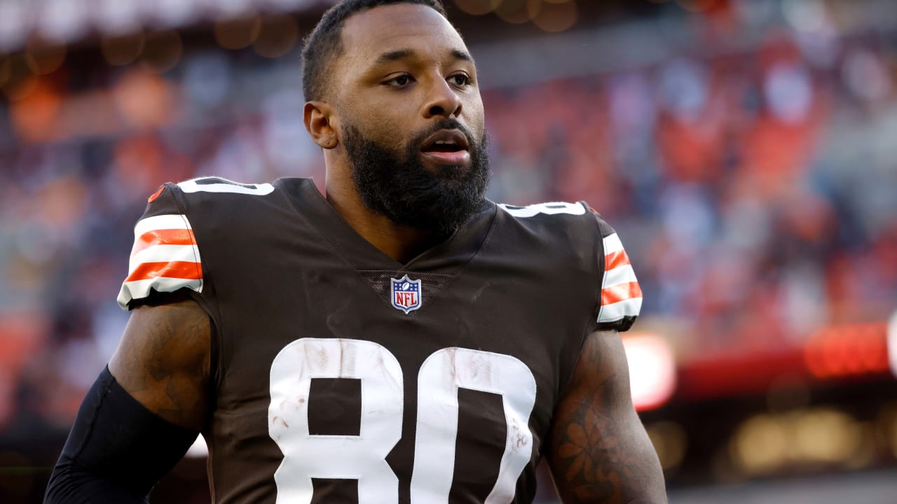 NFL Free Agency: Should Atlanta Falcons Sign New Orleans Saints Ex Jarvis  Landry? - Sports Illustrated Atlanta Falcons News, Analysis and More