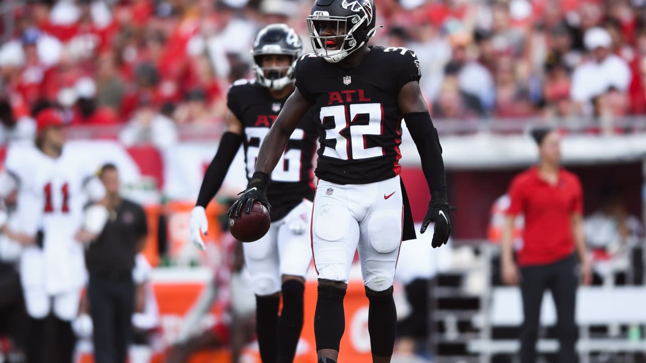 Atlanta Falcons safety Jaylinn Hawkins (32) lines up during the first half  of an NFL football game against the Carolina Panthers, Sunday, Sep. 10,  2023, in Atlanta. The Atlanta Falcons won 24-10. (