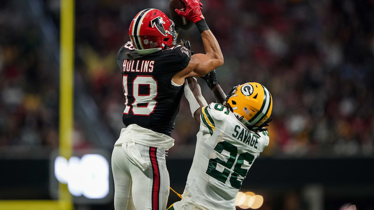 Can't-Miss Play: Falcons' incredible trick play results in 45-yard bomb to  Hollins