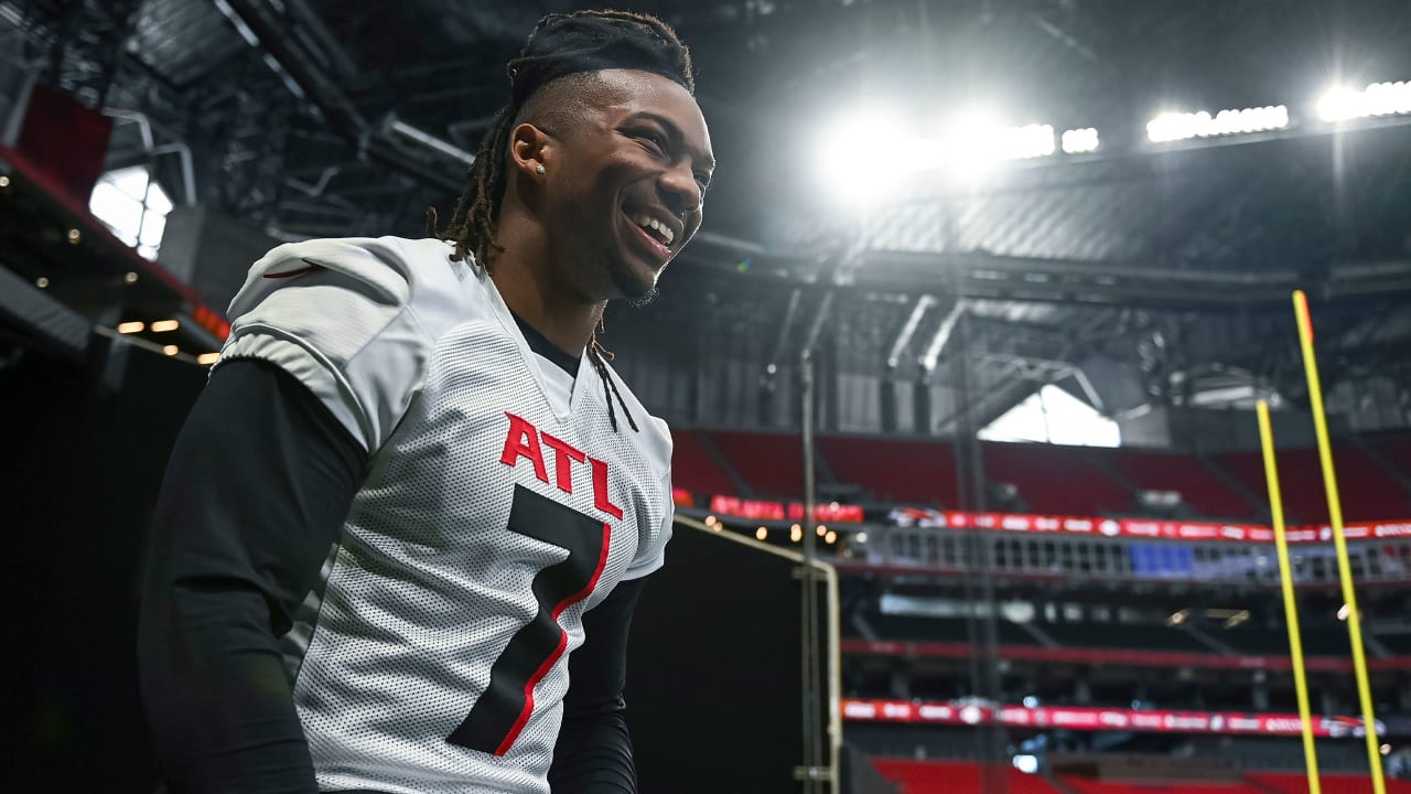 2023 Falcons draft: Likely roles for Bijan Robinson, Matthew