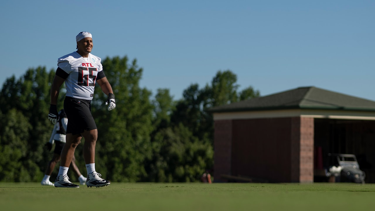 Canadian Matthew Bergeron likely to start for Falcons with guard