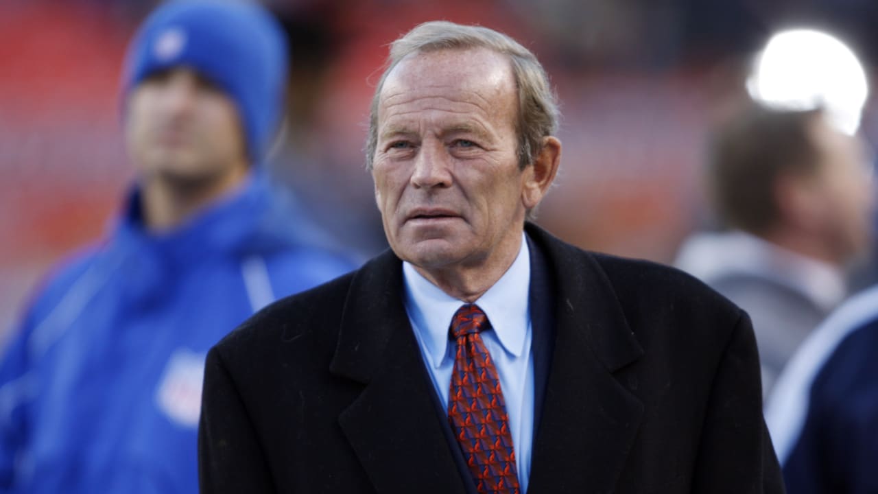 Broncos owner Pat Bowlen dies at age 75