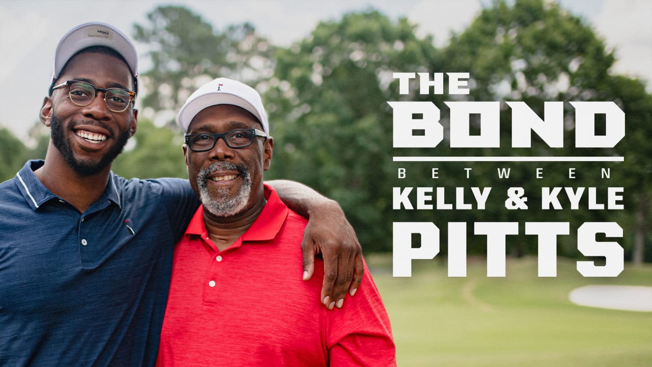 Kyle Pitts and father Kelly share image