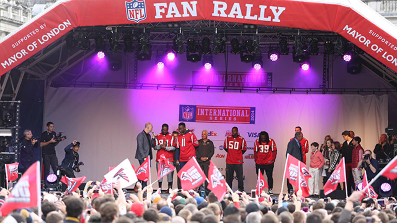 Fans Rise Up at Trafalgar Square NFL Rally