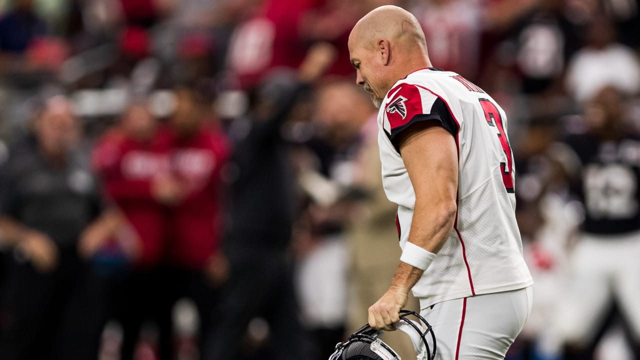 Cardinals beat Falcons 34-33 after Bryant's extra point miss - The