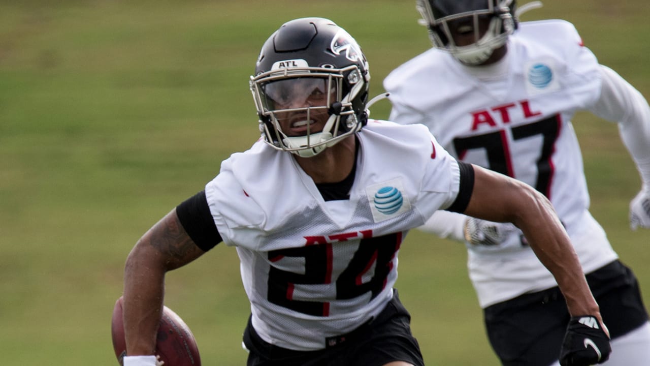 Falcons CB Terrell back at practice after missing 3 games