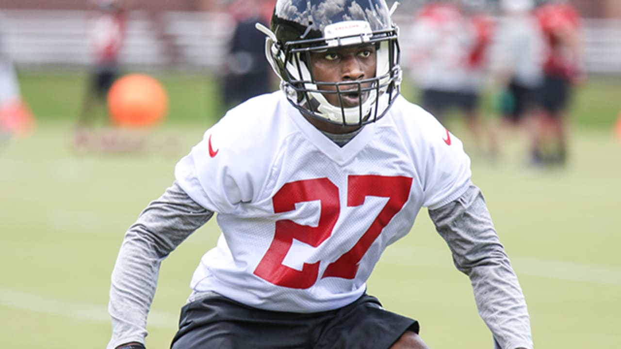 Why these three Falcons rookies could end up being difference-makers ...