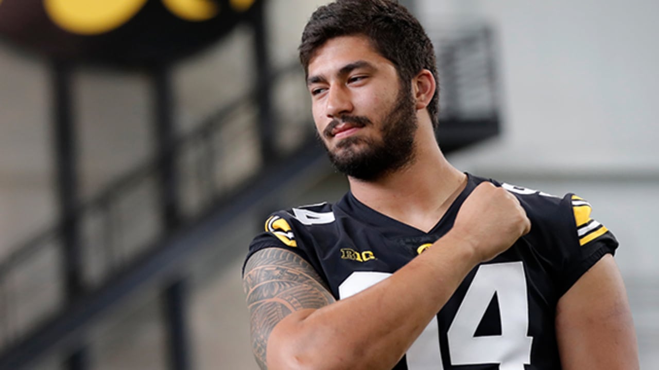 A.J. Epenesa on playing for Falcons, with cousin: 'Would be really cool'