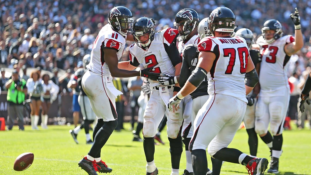 Falcons use deflected TD pass to beat Raiders 35-28 – The Denver Post