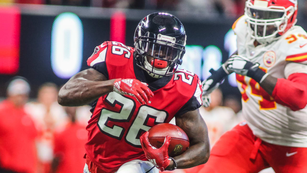 Nerdy Birdz: Four Falcons stats you should know about Tevin