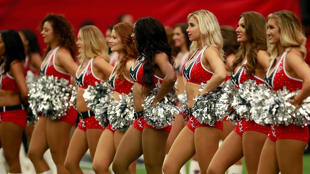 Best of Cheerleaders: TBvsATL.