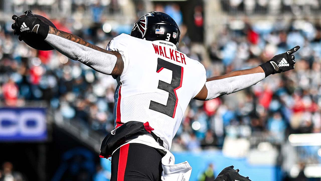 A Bigger Mykal Walker Poised to Break Out for Atlanta Falcons - Sports  Illustrated Atlanta Falcons News, Analysis and More