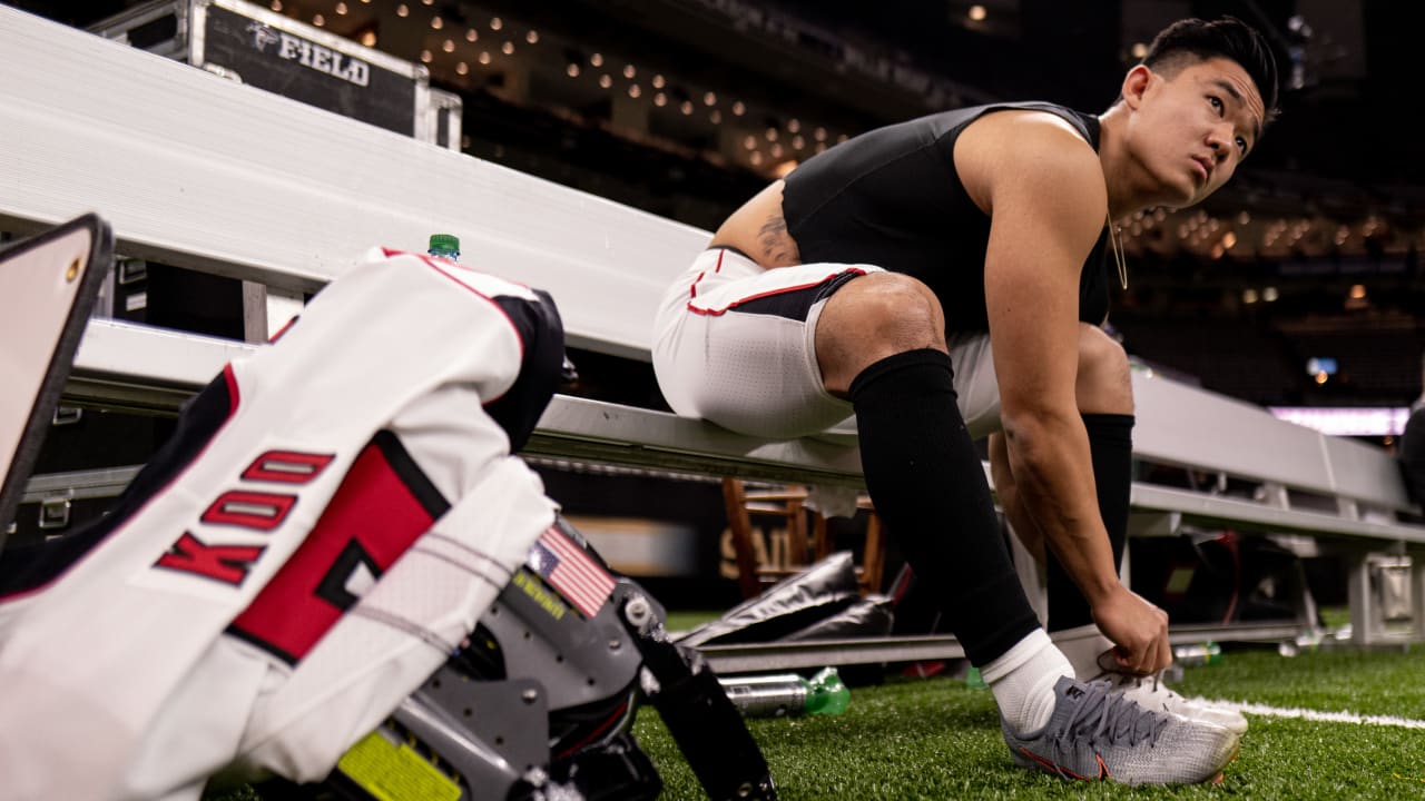 Falcons Pro Bowl kicker Younghoe Koo uncharacteristically misses 2 extra  points