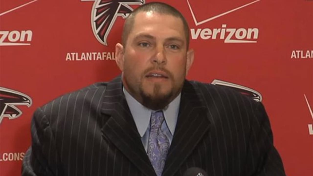 Falcons center Todd McClure leads by example