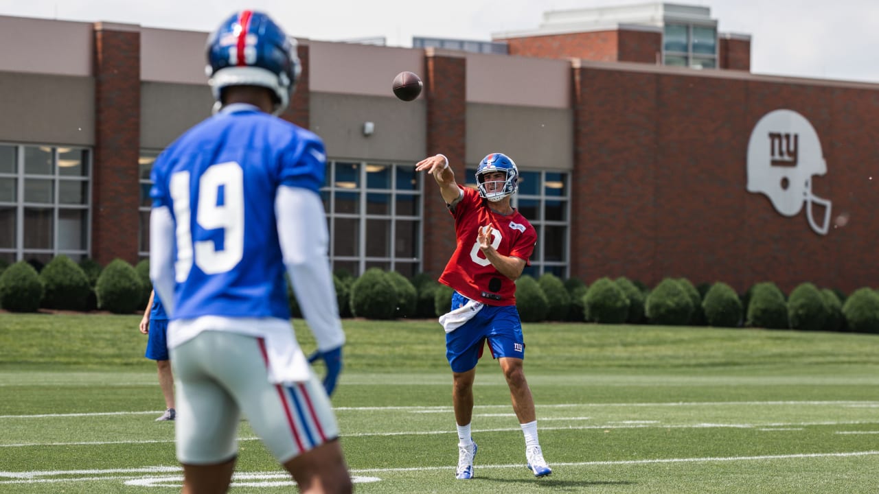 NY Giants Daniel Jones growing under Jason Garrett's guidance