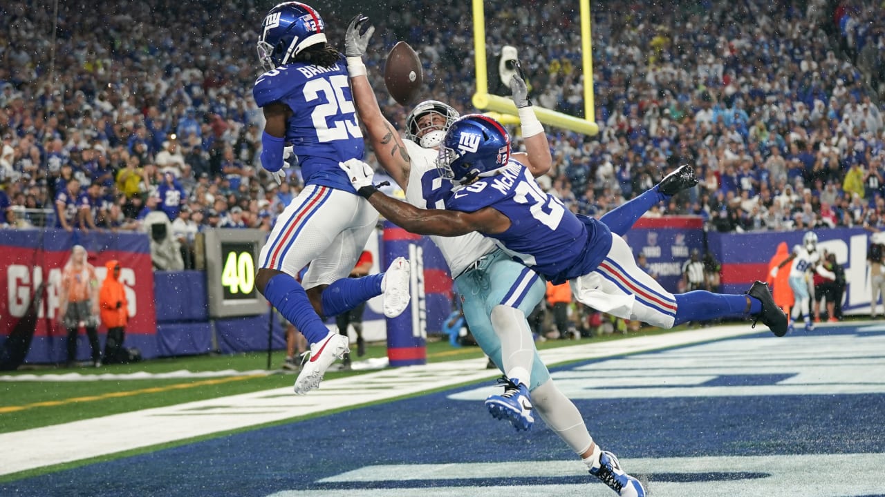 NY Giants vs. Dallas Cowboys photos of NFL Week 1 at MetLife Stadium