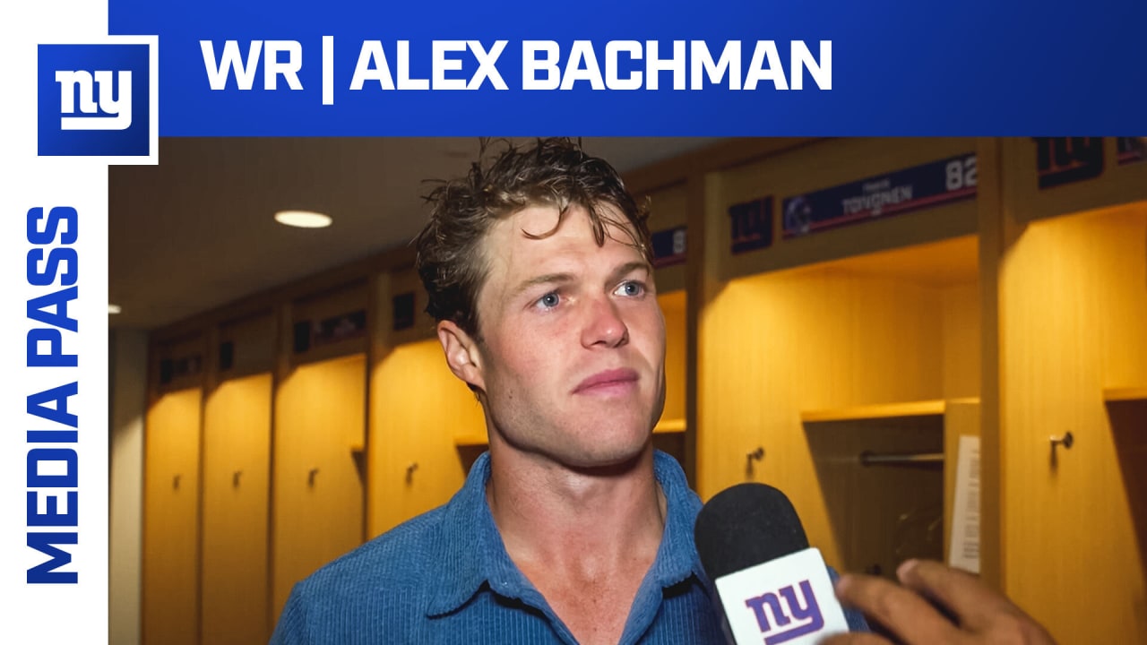 New York Giants wide receiver Alex Bachman (81) runs with the ball against  the Washington Football