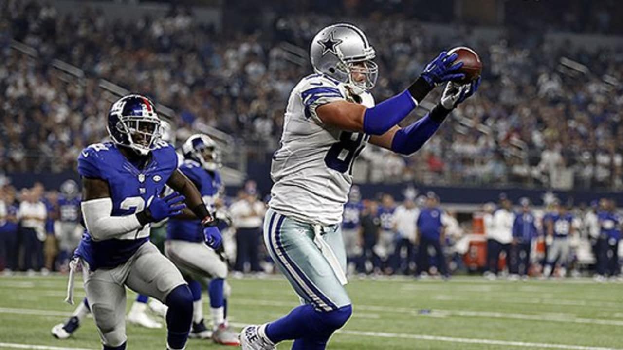 Highlight] Today marks 11 days until the 2023 NFL Season starts! Let's  remember this game winning 11 yard TD pass from Tony Romo to Jason Witten  against the Giants back in 2015.