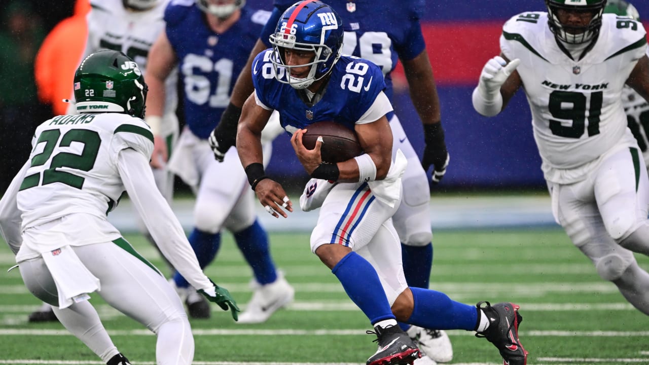 Best of Saquon Barkley's 36-carry, 128-yard game