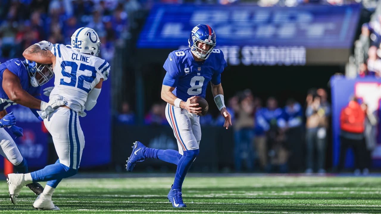 Daniel Jones: Running His Way to Mediocrity - Stampede Blue