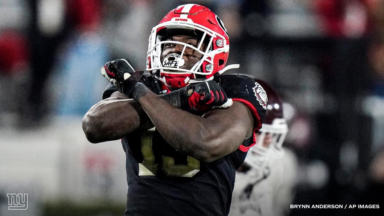 Azeez Ojulari Scouting Report: 'Built like a superhero'