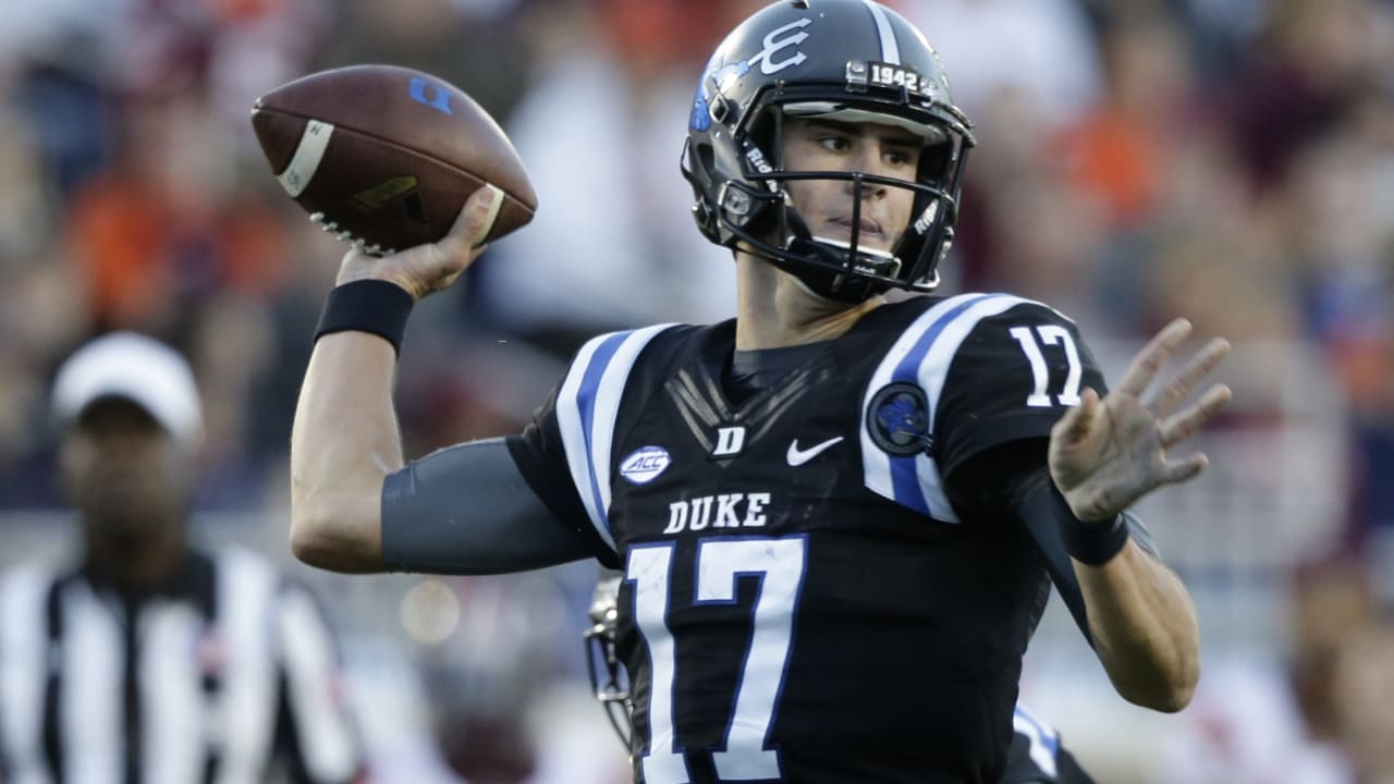 North quarterback Daniel Jones of Duke (17) during the first half