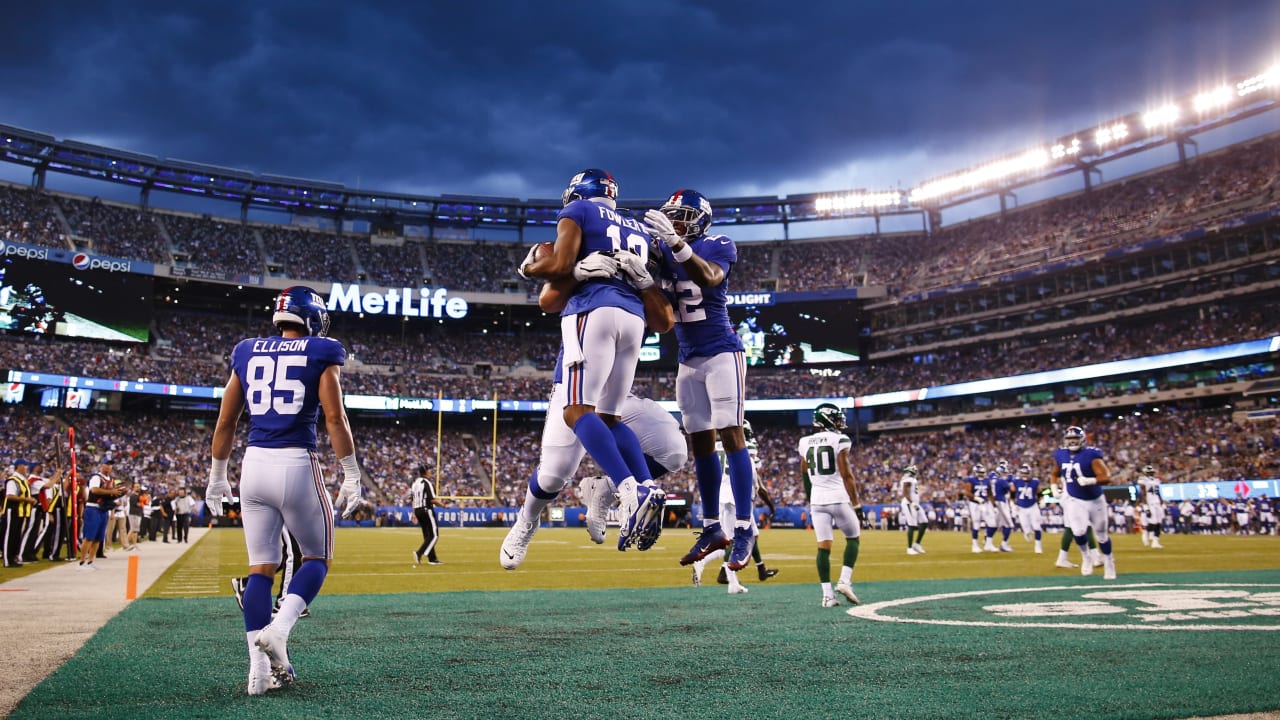 Look: MetLife Stadium Is Pretty Empty At Kickoff Today - The Spun